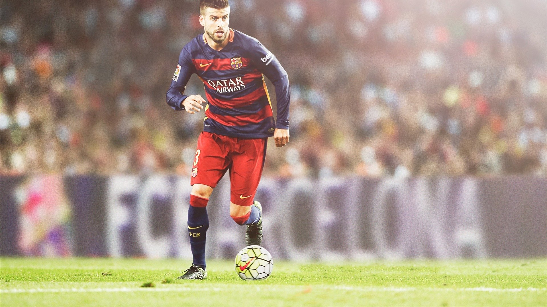 欧冠现场：球迷自制创意应援旗帜盘点，球赛应援牌